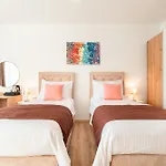 Outstanding Island Getaway Ribarska Srica