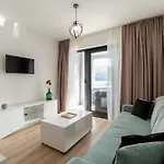 Outstanding Island Getaway Ribarska Srica