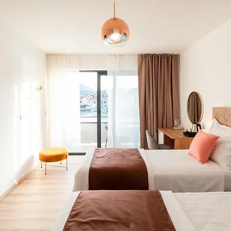 Outstanding Island Getaway Ribarska Srica 4*