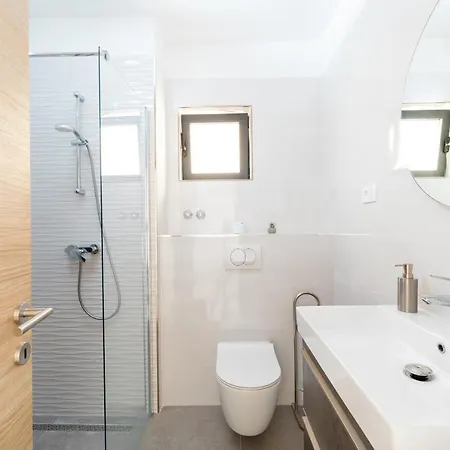 Outstanding Island Getaway Ribarska Srica Gasthof