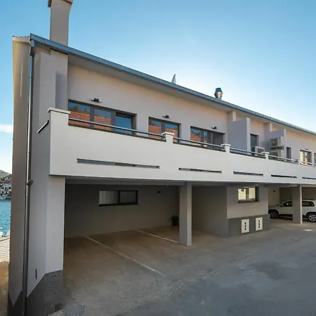 Outstanding Island Getaway Ribarska Srica Gasthof Vela Luka