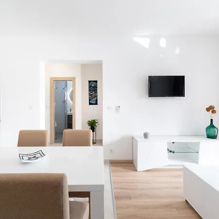 Outstanding Island Getaway Ribarska Srica Gasthof Vela Luka