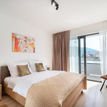 Outstanding Island Getaway Ribarska Srica