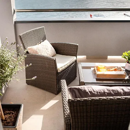 Outstanding Island Getaway Ribarska Srica Gasthof