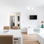 Outstanding Island Getaway Ribarska Srica 게스트하우스 벨라루카
