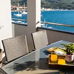 Outstanding Island Getaway Ribarska Srica 4*