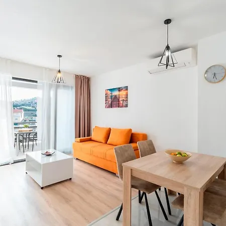 Guest house Outstanding Island Getaway Ribarska Srica