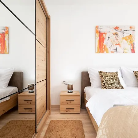 Outstanding Island Getaway Ribarska Srica בית הארחה